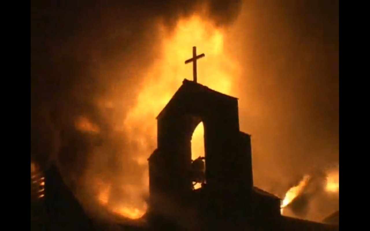 whos burning black churches